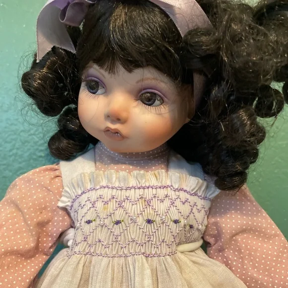 Porcelain Doll - Picture 3 of 8